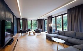 Nielestno 34